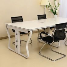  青島鋼木家具總公司銷售分公司 主營(yíng) 桌 椅 床 櫥 架